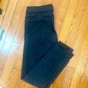 Banana Republic black high-rise skinny jean P4